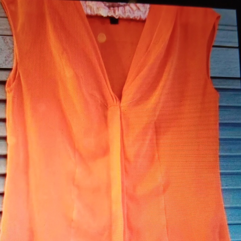Worthington Orange Sleeveless Blouse(M)